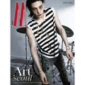 W VOLUME 2026 [TYPE B - HYUNJIN]
